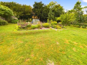 REAR GARDEN- click for photo gallery